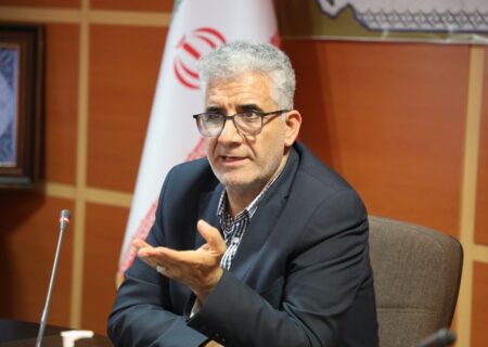 اصلاح ساختارها و توسعه زیرساخت‌های سلامت