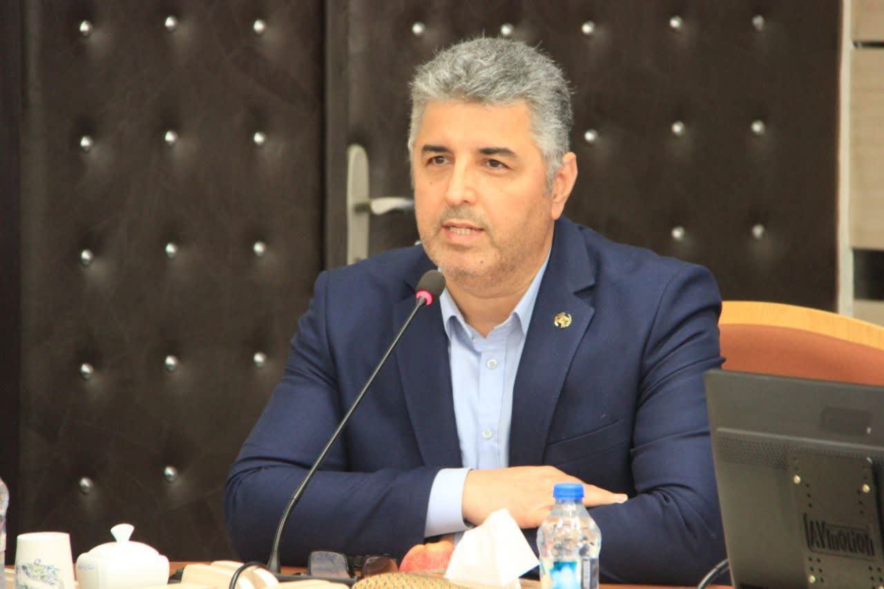 شتاب در هوشمندسازی مدارس قم با اجرای پروژه فیبر نوری