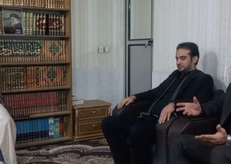 تجدید میثاق قهرمان پرافتخار ورزش‌های قدرتی ایران با آرمان‌های انقلاب اسلامی در دیدار با آیت‌الله شریفی اشکوری